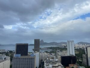 Homem que espancou namorada com 60 socos diz ter sido agredido na cadeia