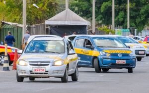 Autoescolas criticam "uberização" da CNH e apontam risco de fraudes