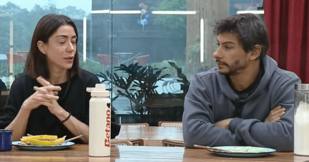 "A Fazenda": Michelle Barros e Shia assumem "sentimento": "Aconteceu"