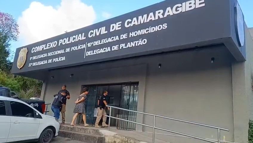 PE: Servidores são presos por matar mulheres e divulgar crime na internet