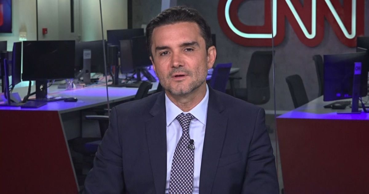 Sabino rebate críticas de Caiado: "Tem projeto de poder pessoal"