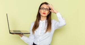 Workslop: entenda como a IA pode sabotar a produtividade nas empresas