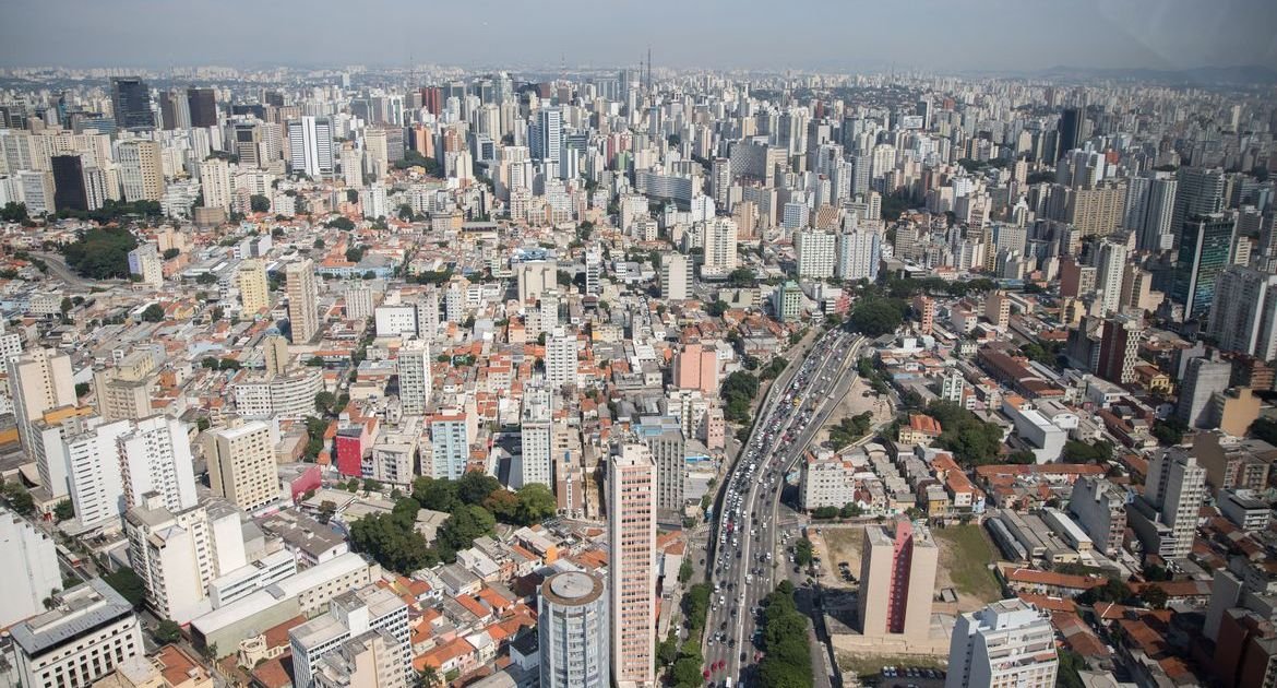 Moody's eleva projeção de crescimento do PIB brasileiro para 2,1% em 2025