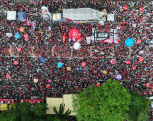 Ato contra o PL da Dosimetria reúne cerca de 14 mil na Paulista, diz USP