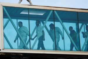 Governo Trump planeja deportar dezenas de iranianos neste domingo (7)