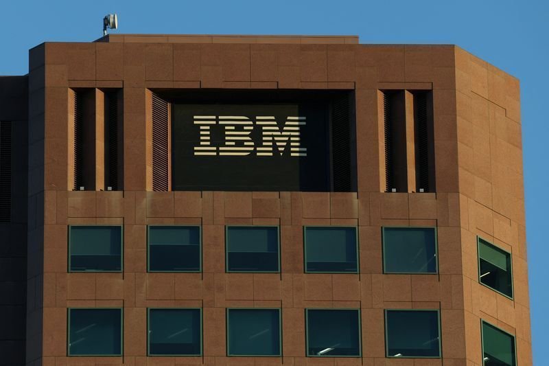 IBM anuncia compra da Confluent por US$ 11 bi com aumento de demanda por IA