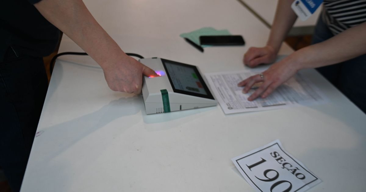 Eleições 2026: saiba quando candidatos precisam deixar cargos públicos