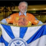 Lula fala em “muita emoção” ao comentar noite de desfiles na Sapucaí