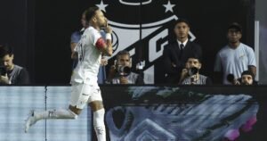 Renato avalia ida de Neymar para a Copa: "Levar para 20 ou 30 minutos"