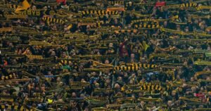 Torcedores do Dortmund são barrados antes de partida da Champions League