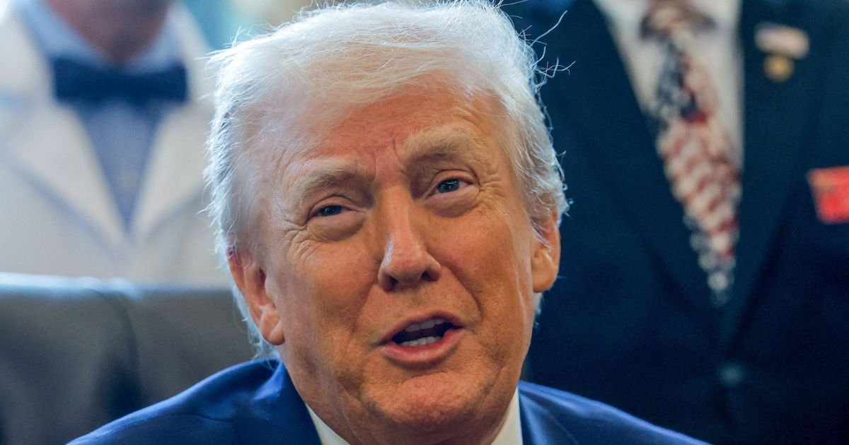 Trump chama Venezuela de "amiga e parceira" ao citar petróleo do país
