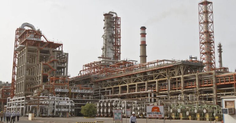 Índia recorre a importações de petróleo da América Latina e da África