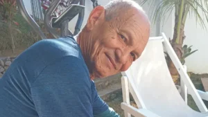 Morre Gilson Vieira da Silva, compositor de "Casinha Branca", aos 73 anos