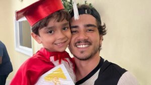 Veja como está João Fernandes, ator de "A Nobreza do Amor" e pai solo