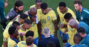 Ancelotti explica feito inédito na escalação para Brasil x Japão