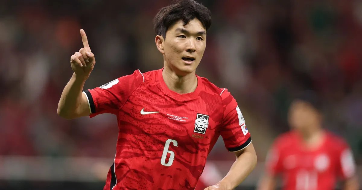 Autor de golaço da Coreia do Sul "imita" comemoração de Ronaldo Fenômeno