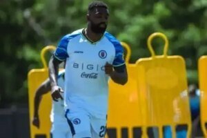 Haiti x Brasil: atacante haitiano "promete dar trabalho" à Seleção