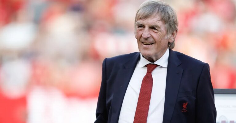 Ídolo do Liverpool e da Escócia, Kenny Dalglish revela estar com câncer
