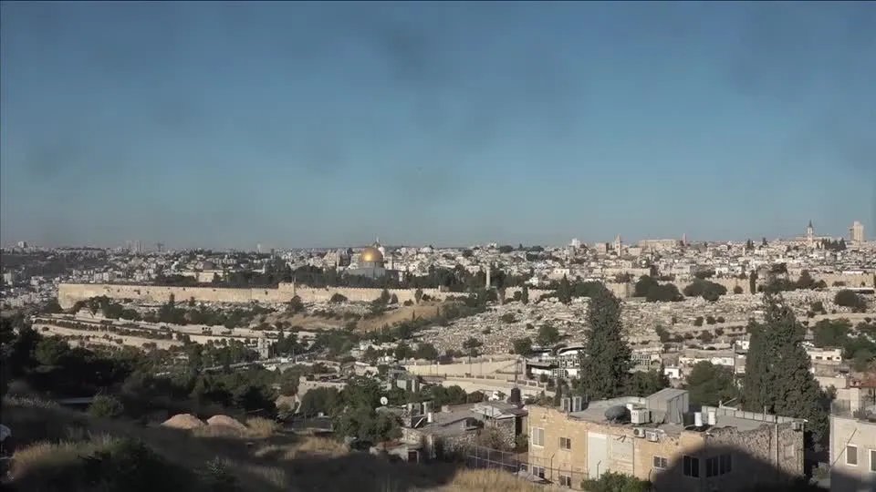 Petroquímica do Irã é atingida por Israel; Tel Aviv intercepta mísseis