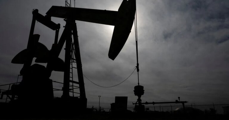 Preços do petróleo sobem com escalada de tensões entre EUA e Irã