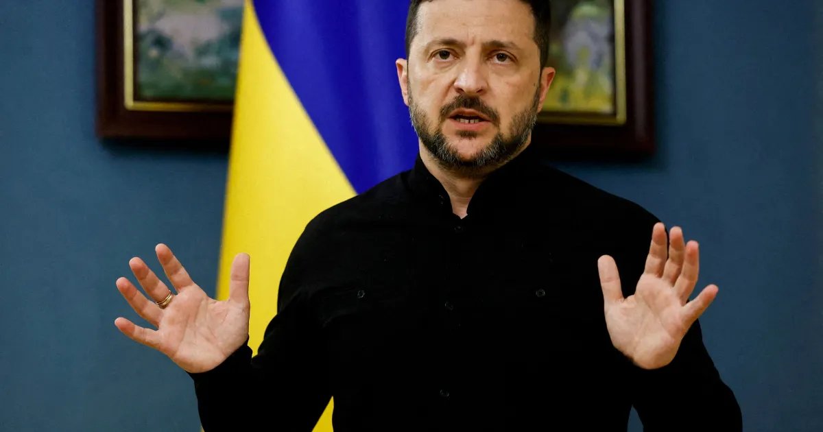 Zelensky: ataque à instalação de combustível nuclear é "extremamente vil"