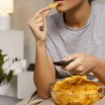Consumo de alimentos industrializados em jogos da seleção exige atenção