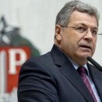 Deputado do PT é condenado por vídeo de Tarcísio como personagem Chucky