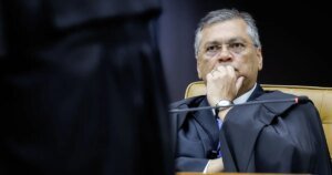 Dino manda Polícia Federal ampliar investigações sobre orçamento secreto