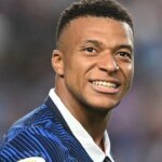 França na Copa: Mbappé busca repetir marca artilheira contra o Paraguai