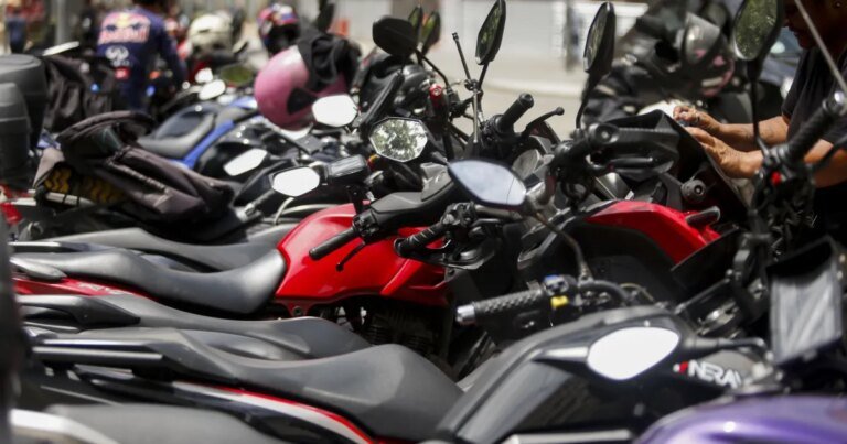 Justiça manda Prefeitura de SP credenciar Uber para mototáxi em 48 horas