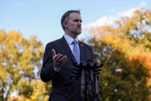Greer diz que acordo com Canadá incluirá deveres de segurança econômica