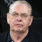 Osmar Stábile confirma acerto para a renovação de Memphis com o Corinthians