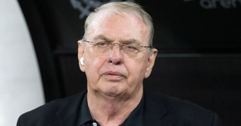 Osmar Stábile confirma acerto para a renovação de Memphis com o Corinthians