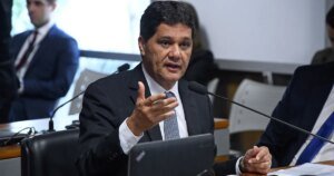 Real Time Big Data: Ferraço lidera 1º e 2º turnos para governo do ES