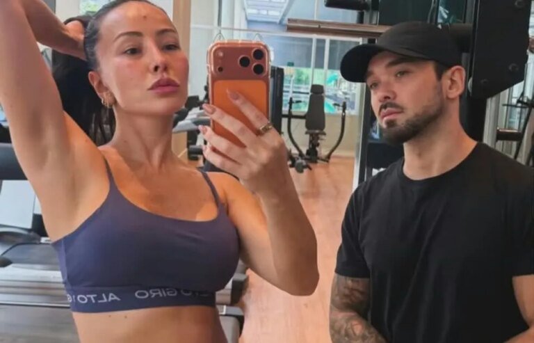 Sabrina Sato celebra sexto mês de gravidez e exibe barriga durante treino