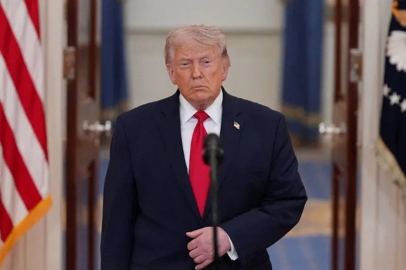 Trump diz que Ormuz será reaberto "em breve" ou Irã sofrerá consequências