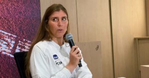 Tênis: Bia Haddad Maia anuncia cirurgia no ombro durante pausa na carreira