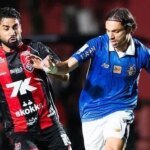 Vitória bate Grêmio em duelo direto e ganha fôlego contra Z4 no Brasileirão