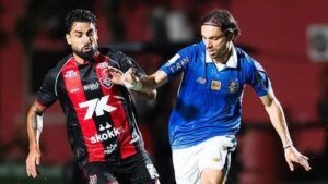 Vitória bate Grêmio em duelo direto e ganha fôlego contra Z4 no Brasileirão