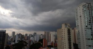 Defesa Civil emite alerta severo para tempestade nesta sexta em SP