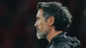 Domínguez destaca tempos distintos em derrota "inédita" para o Flamengo