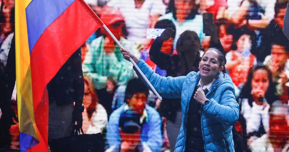 Ex-candidata à Presidência do Equador Luisa González é presa