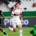 Flamengo se aproxima de 90% de chances de título no Brasileiro após goleada