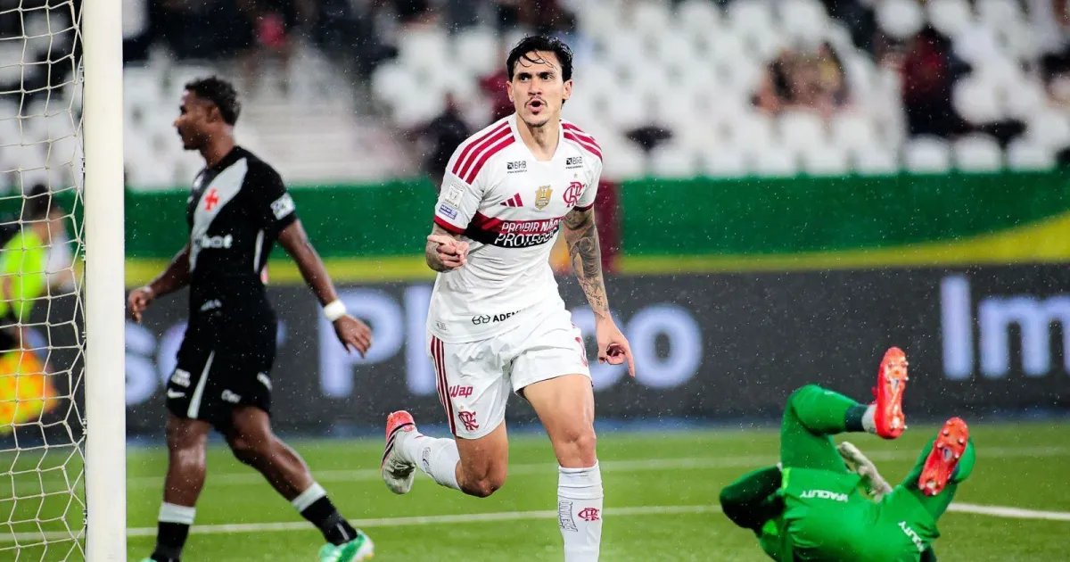 Flamengo se aproxima de 90% de chances de título no Brasileiro após goleada