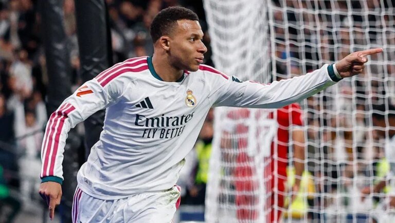 Mbappé brilha, e Real Madrid goleia Sevilla pelo Campeonato Espanhol